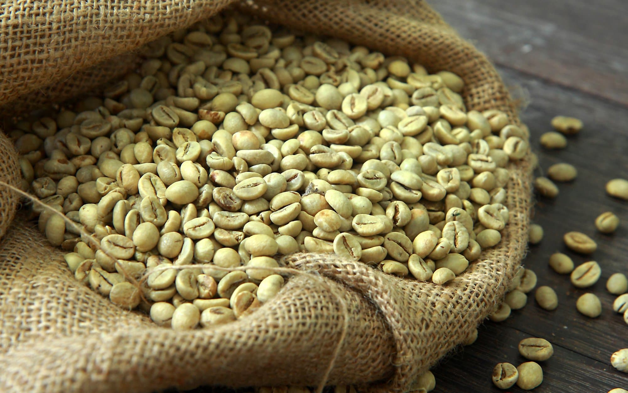 Roasted decaf coffee beans, Swiss Water Process